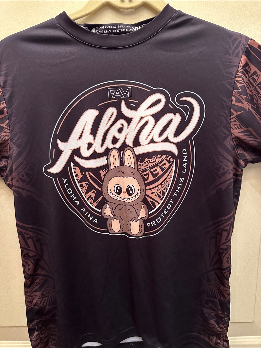 FAM Hawaii Aloha Graphic Tee in Black and Brown